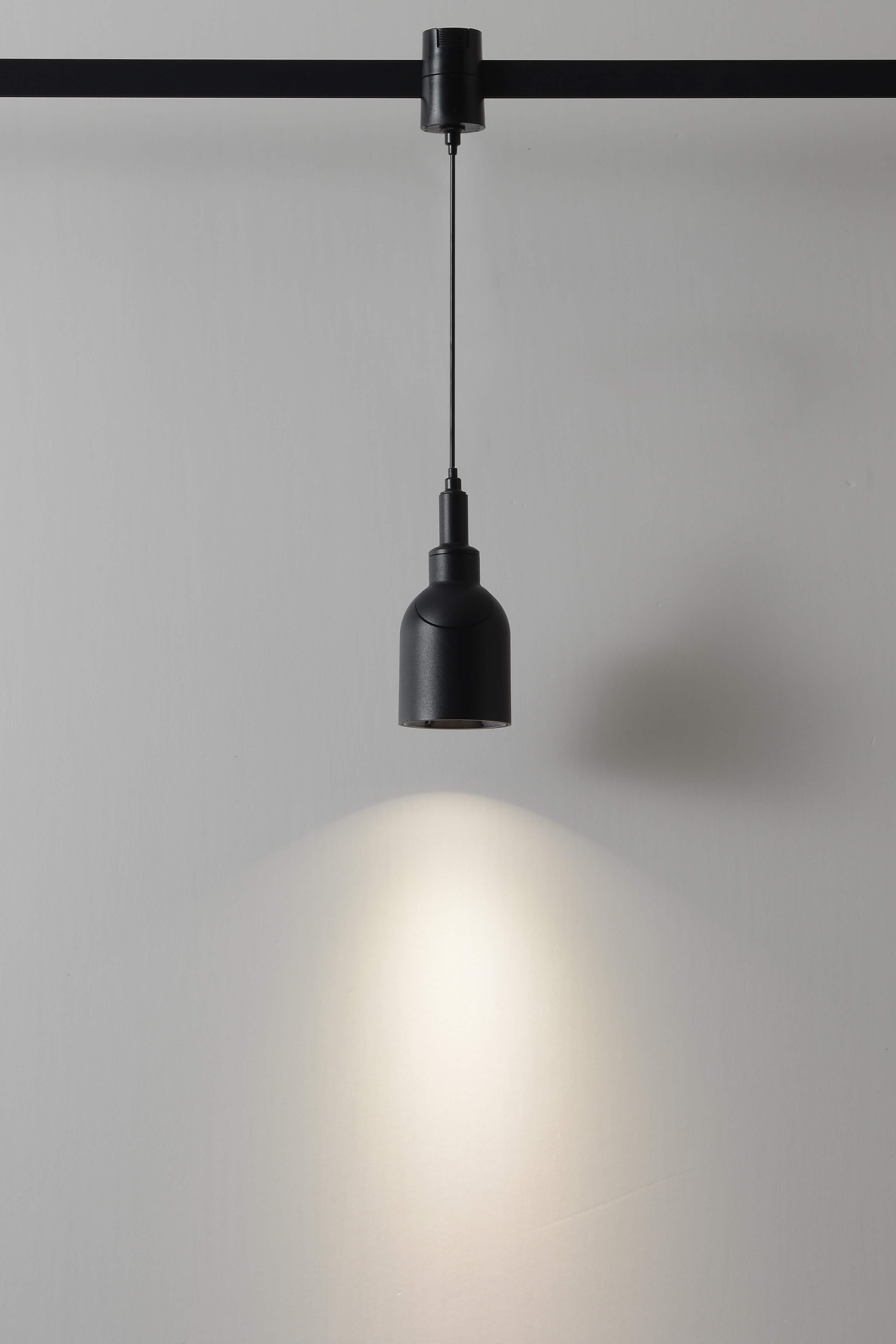 Светильник трековый для гибкой магнитной системы crystal lux clt 0.37 005 7w bl smart